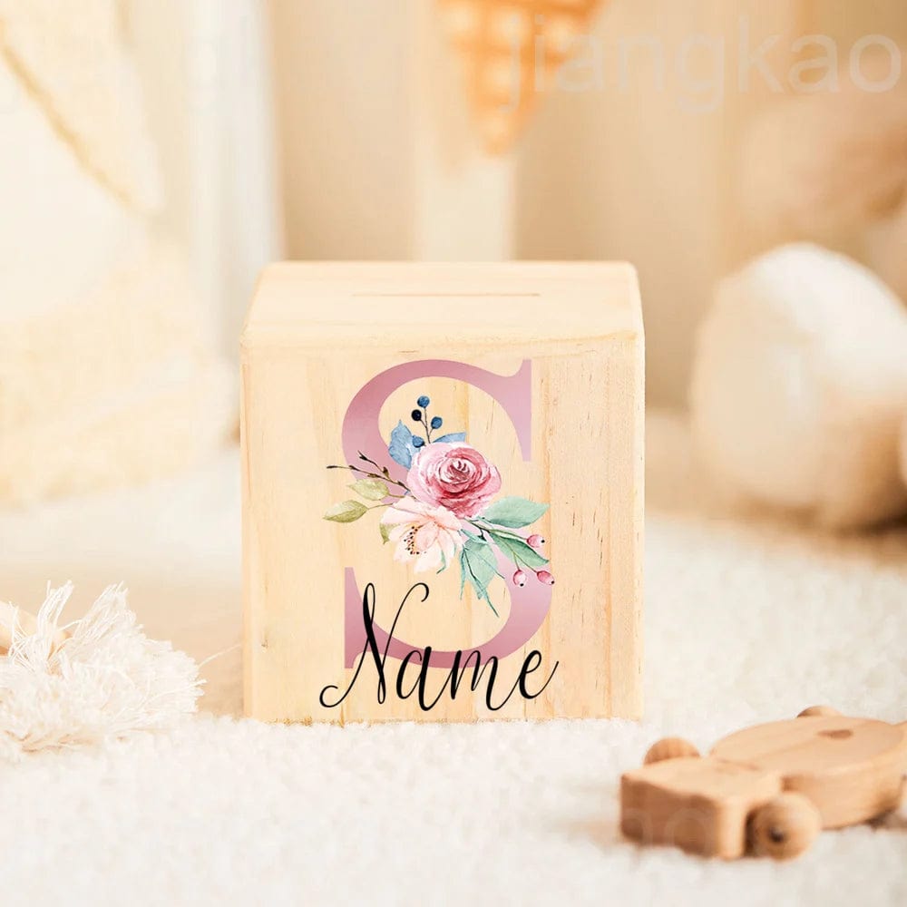 Tirelire personnalisée en bois pour enfants - Cadeau unique et écologique letter S with name